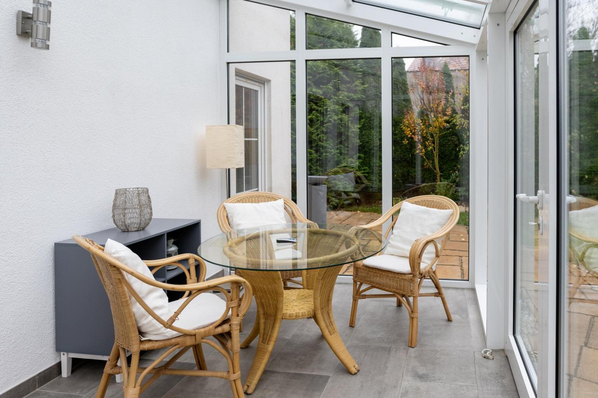 Ganzes Ferienhaus In Leipzig Mit Garage Und Fussbodenheizung المظهر الخارجي الصورة