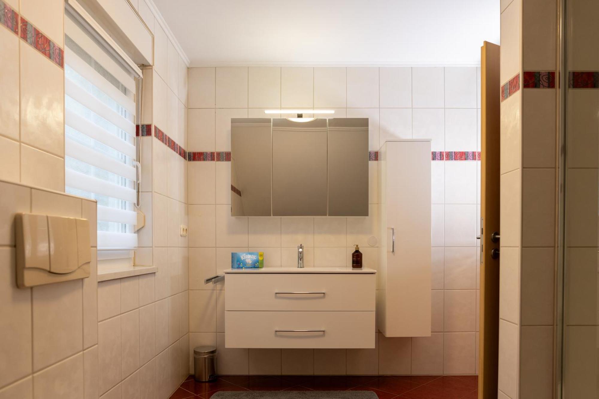 Ganzes Ferienhaus In Leipzig Mit Garage Und Fussbodenheizung المظهر الخارجي الصورة