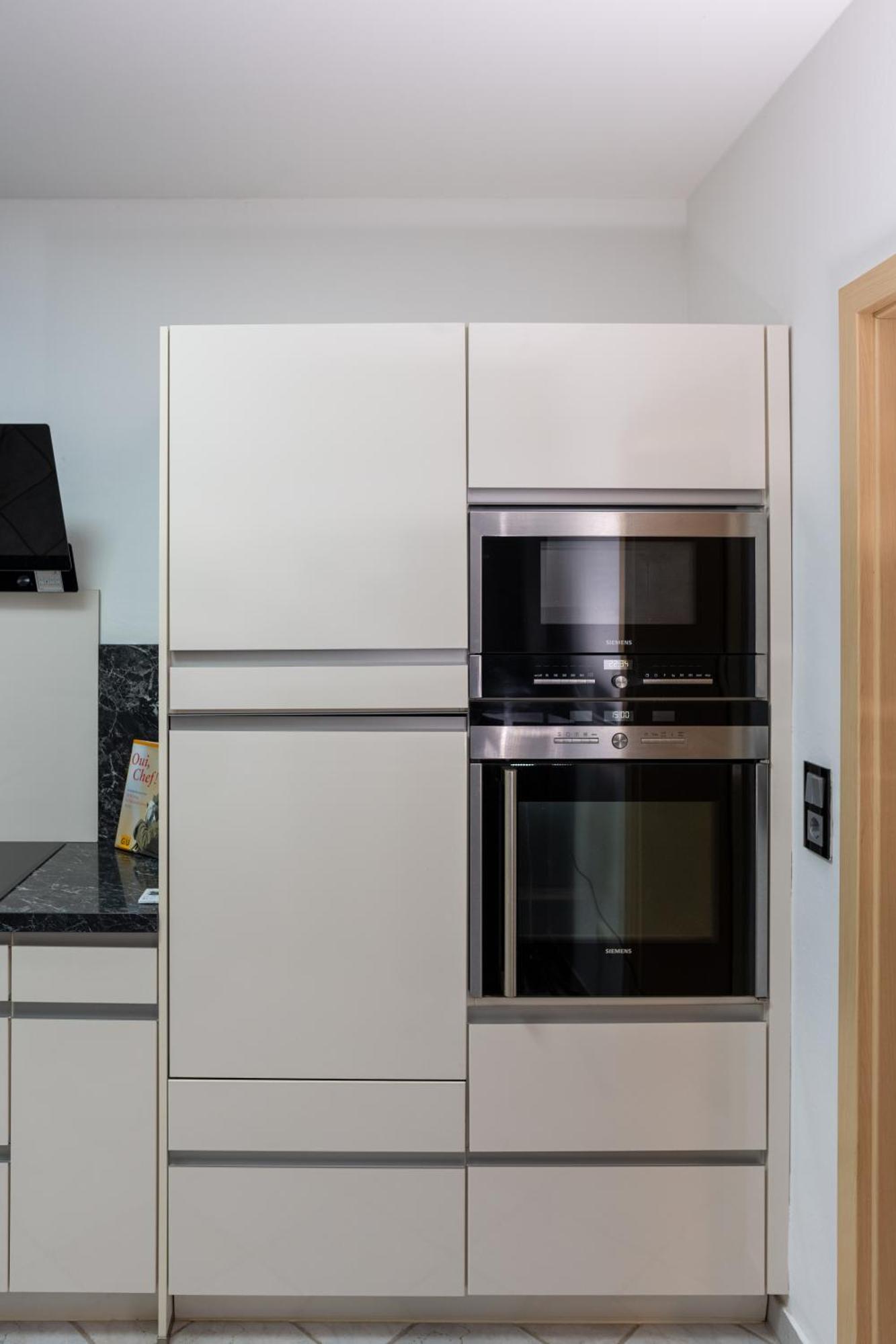Ganzes Ferienhaus In Leipzig Mit Garage Und Fussbodenheizung المظهر الخارجي الصورة